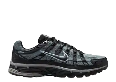 靴 Nike P-6000 \"llic Silver/Sail/Black\" Nike P-6000 Sneakers in Metallic Silver/Sail/Black Nike