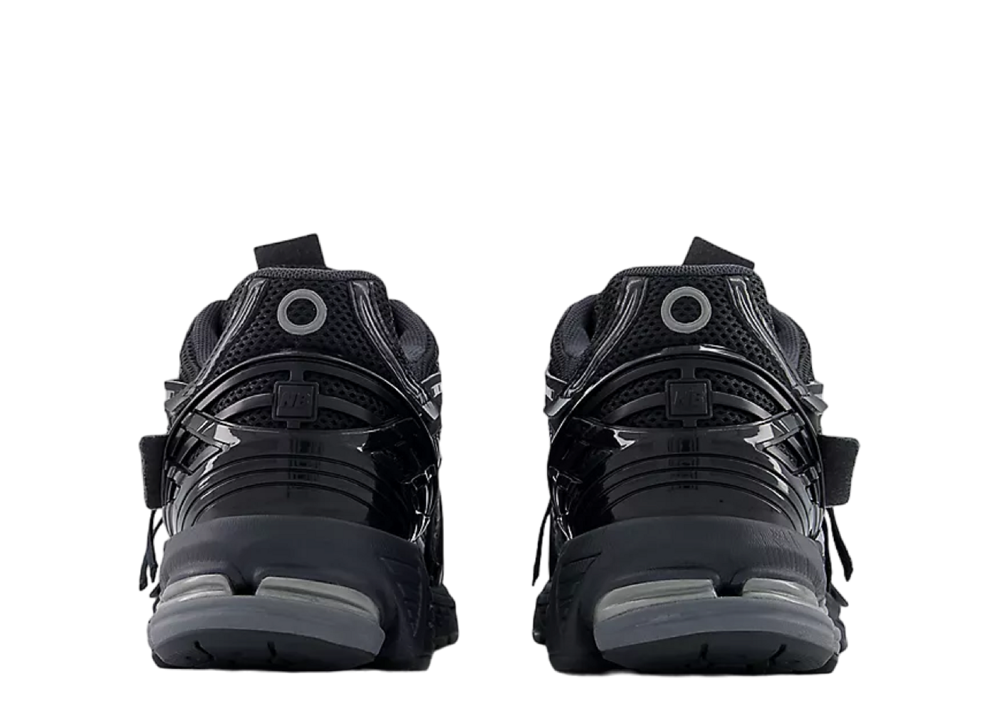 Beli New Balance 1906A Black | Kick Avenue