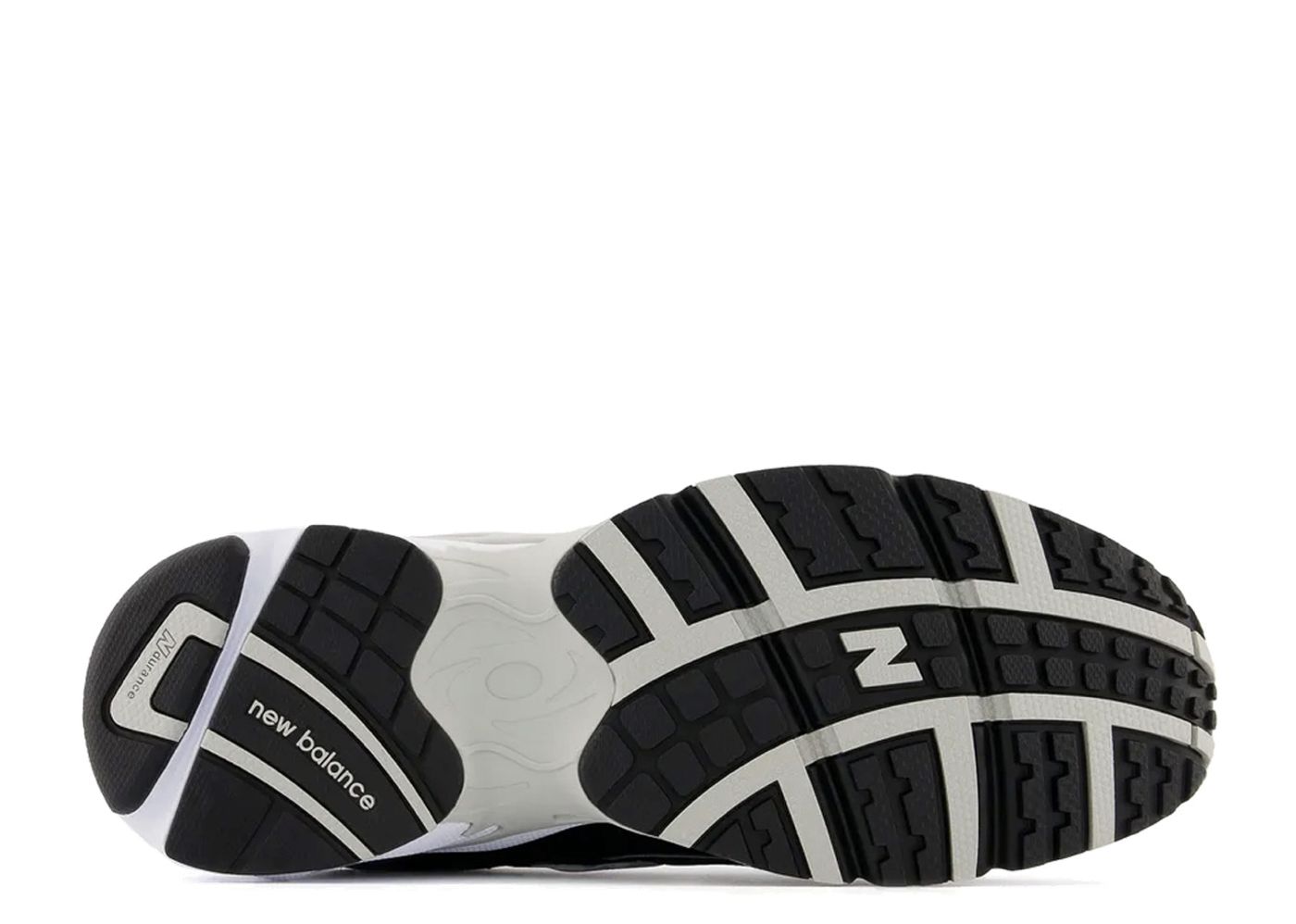 Beli New Balance 725 Black White | Kick Avenue