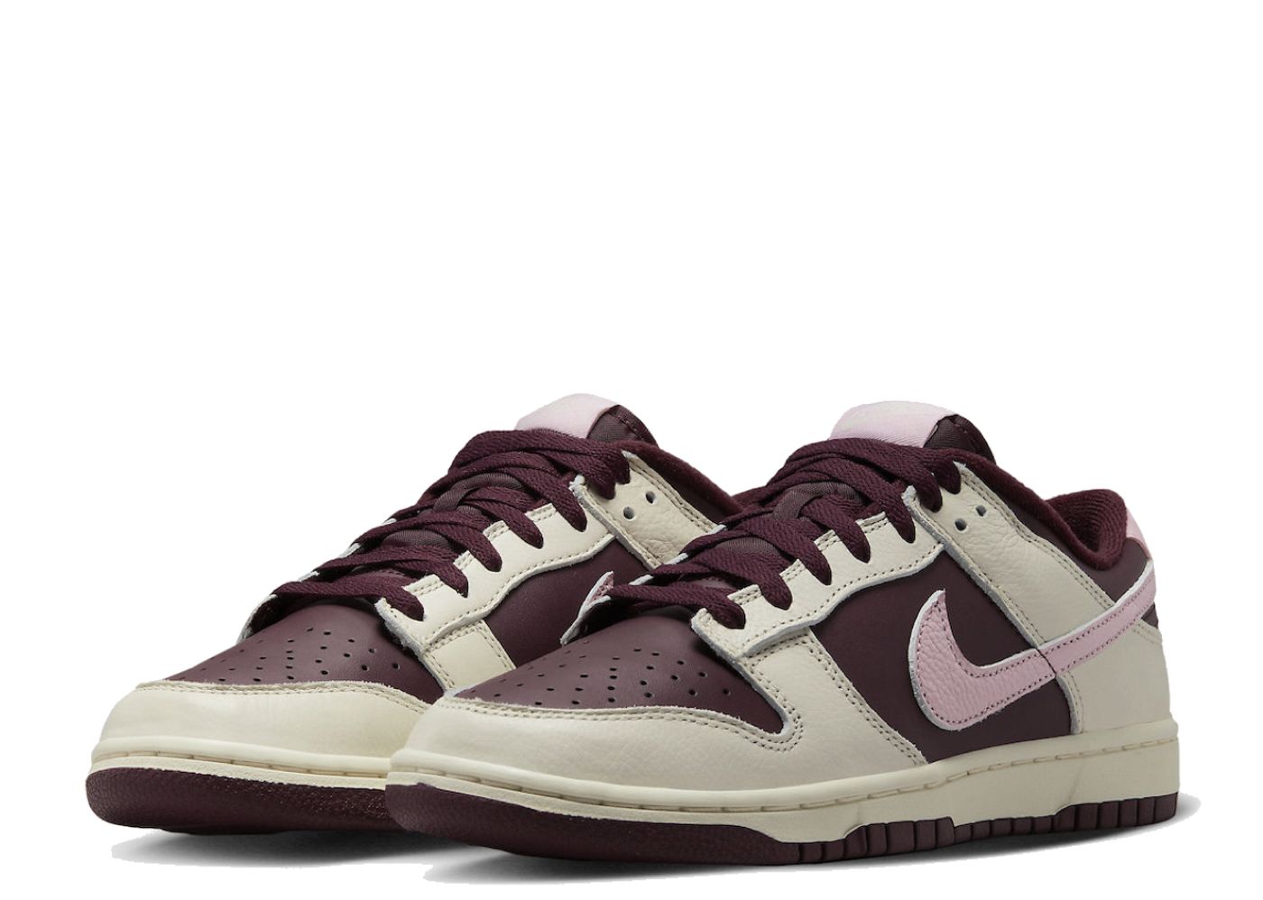 Beli Nike Dunk Low Retro PRM Valentine's Day (2023) | Kick
