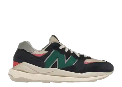 Beli New Balance 57/40 Moonbeam Nightwatch Green | Kick Avenue