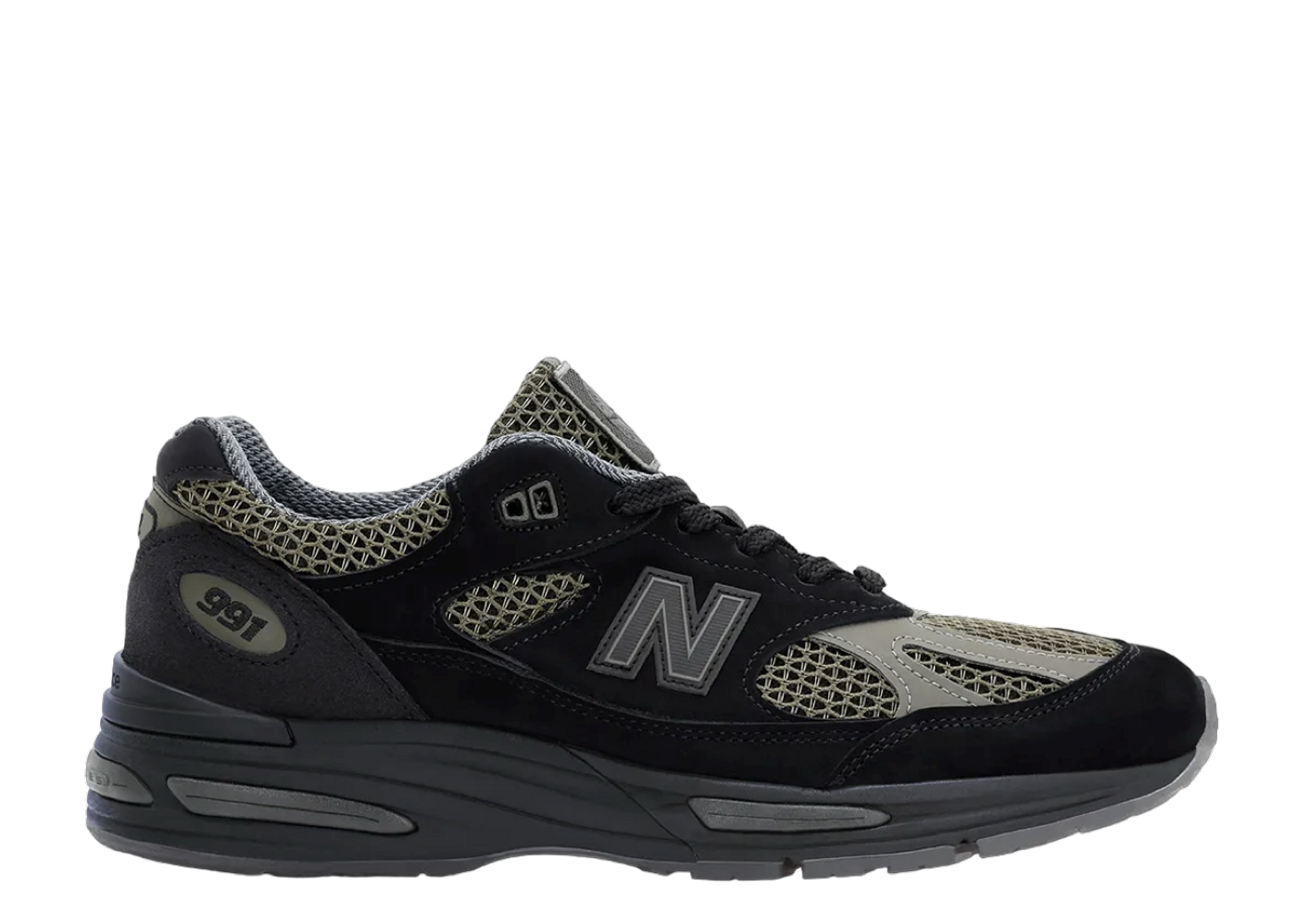 Beli New Balance 991v2 MiUK Stone Island Black | Kick Avenue