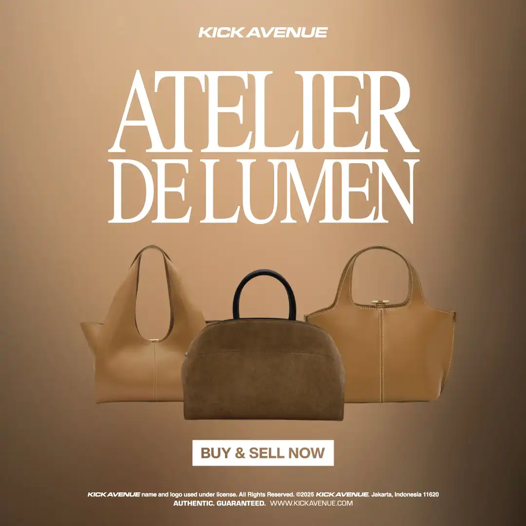 ♡関税送料込♡SAINT LAURENT モンゴメリーコート Saint Laurent《ロングコート》シルクタフタ ブラック DHL 直営